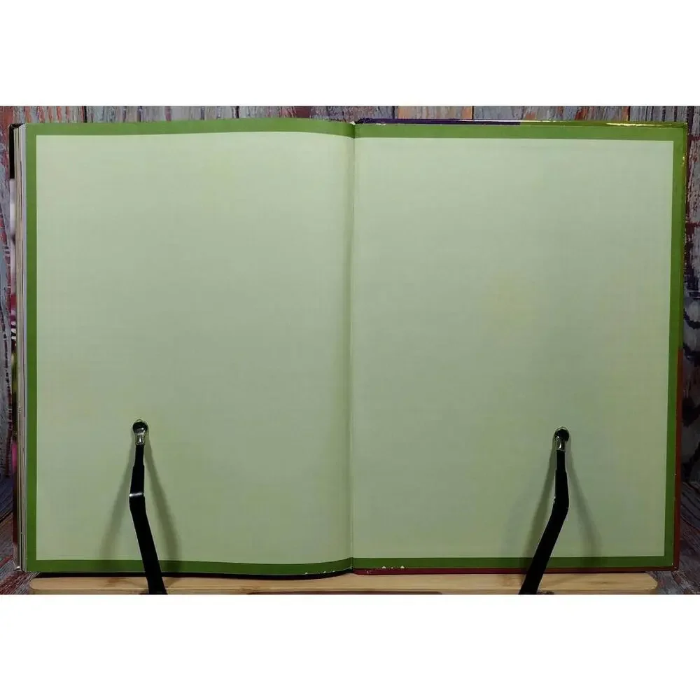 Celebrate the Season 2002 Hardcover Book by Better‎ Homes and Gardens